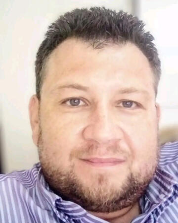 1er Vocal - Andrés Porzia